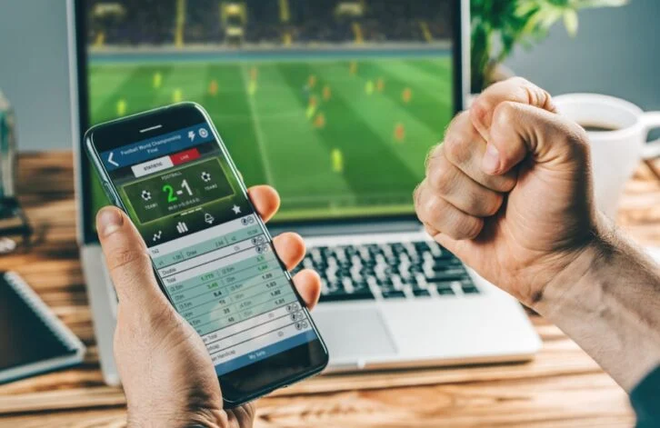 Comparing Traditional Sports Betting to Online Sports Betting in Casinos