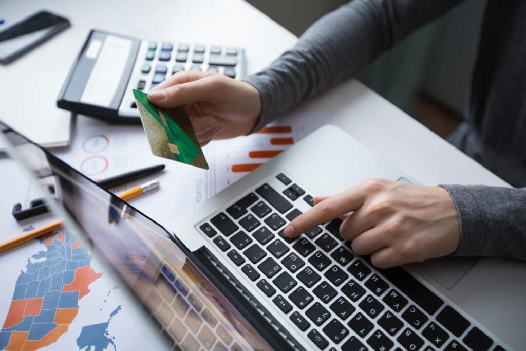 Payment options showing secure deposit and withdrawal methods including bank transfers, credit cards, and digital wallets.